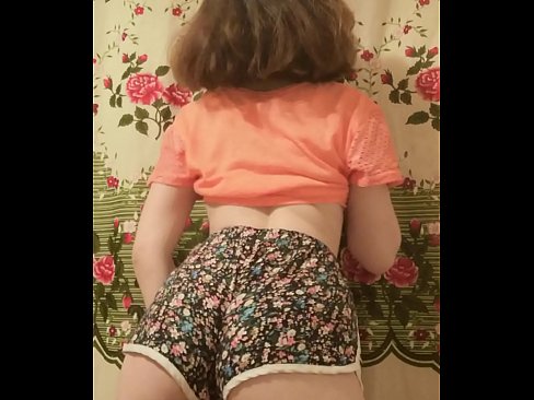 ❤️ Sexet ung babe laver en striptease ved at filme sine shorts på kamera Porn video at da.sexygirlspics-com.ru ❌
