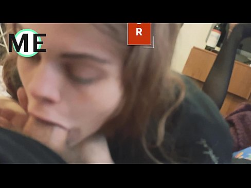 ❤️ Halspik, flåede strømpebukser og flåede hæle dejligt at møde Porn video at da.sexygirlspics-com.ru ❌